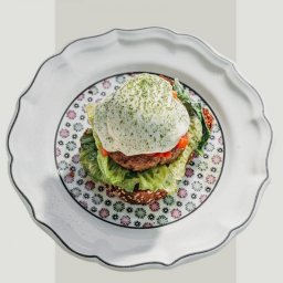 Запах свежего хлеба, созданного в пекарне ресторана Sage, задает настроение всему дню в столице